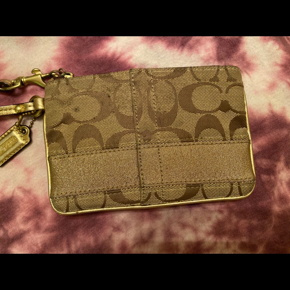Coach Wallet - Picture 4 of 4